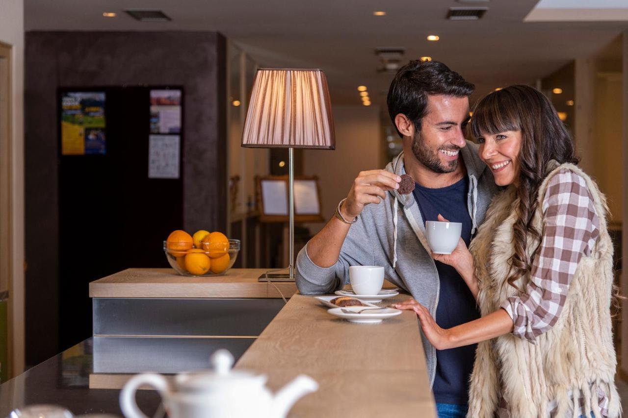 Design & Suite Hotel Ciarnadoi Vigo di Fassa Kültér fotó