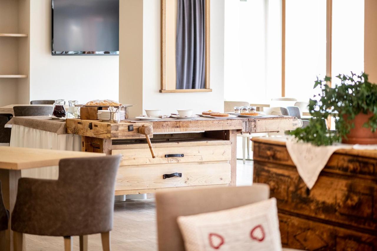 Design & Suite Hotel Ciarnadoi Vigo di Fassa Kültér fotó