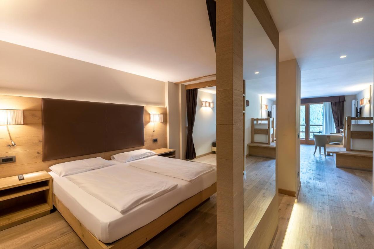 Design & Suite Hotel Ciarnadoi Vigo di Fassa Kültér fotó