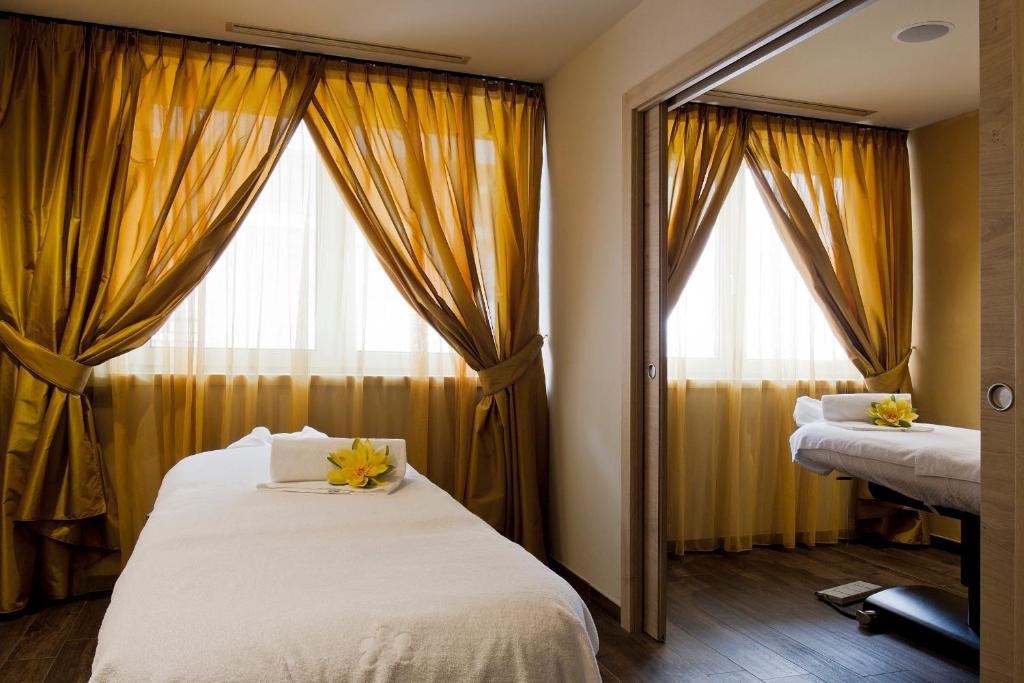 Design & Suite Hotel Ciarnadoi Vigo di Fassa Kültér fotó